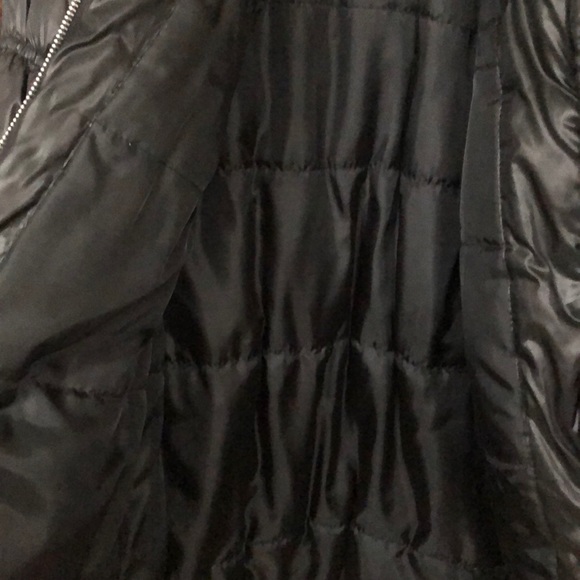 GIRLS DKNY Puffy coat with hood. - Picture 11 of 11